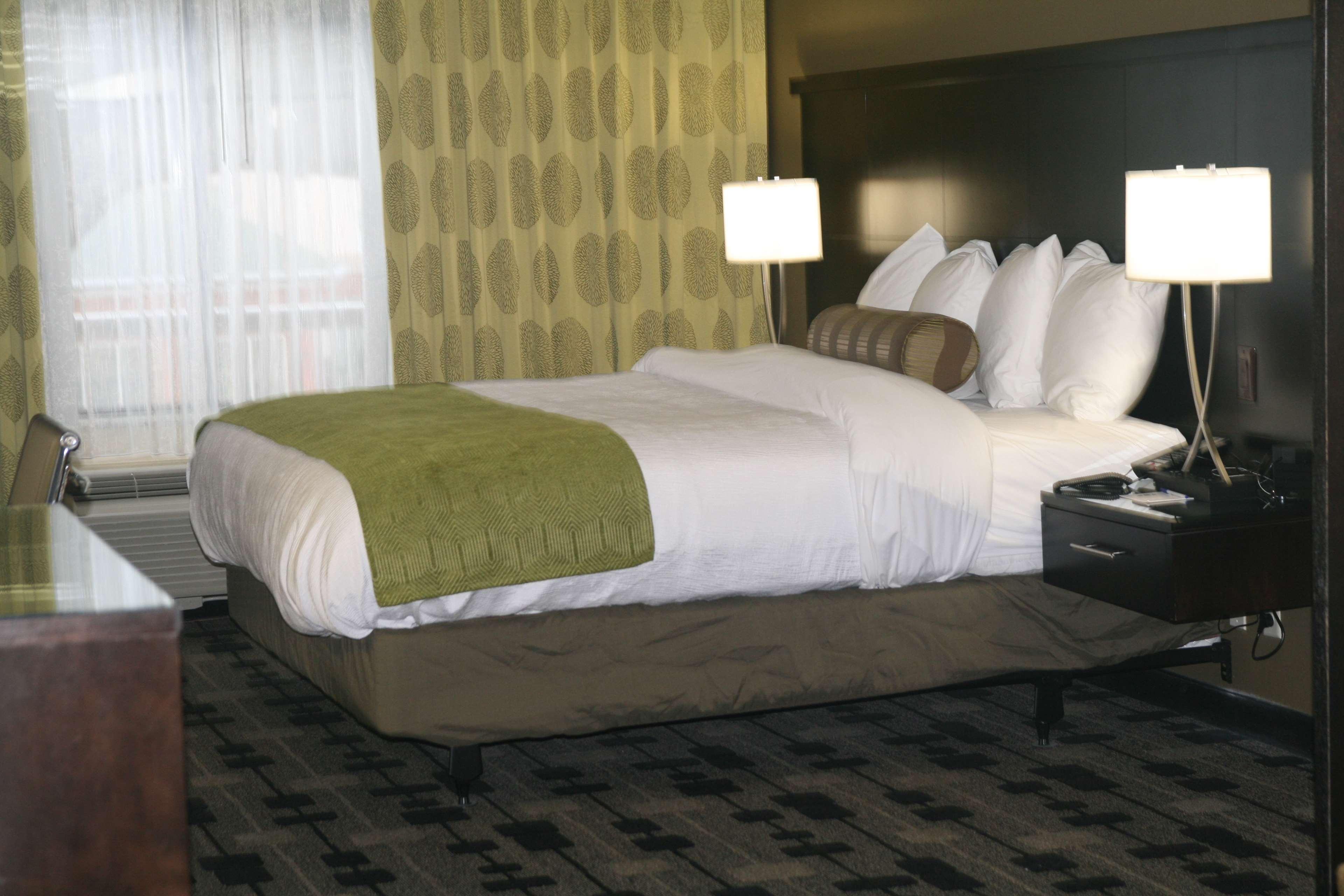 Best Western Plus University Inn Hattiesburg Ngoại thất bức ảnh